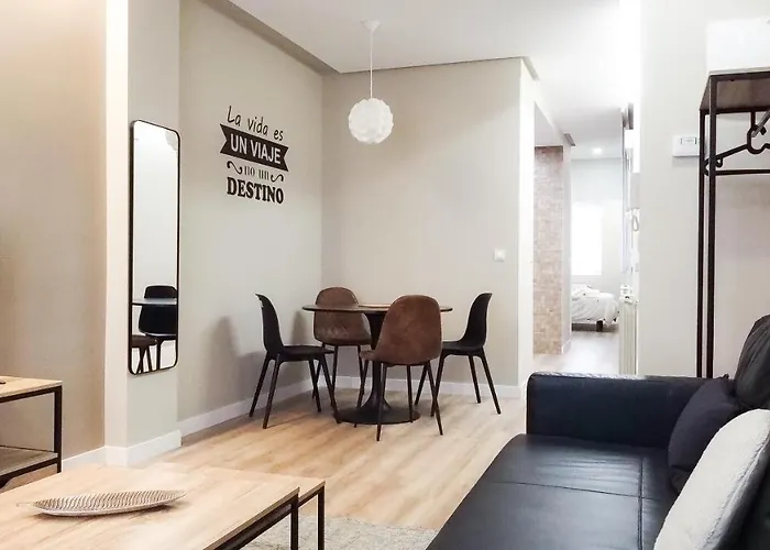 Boston - Centro, Nuevo, Confort, Wifi דירה *